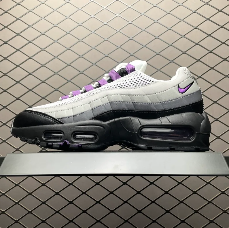 Nike Air Max 95 Classic — Photo 9