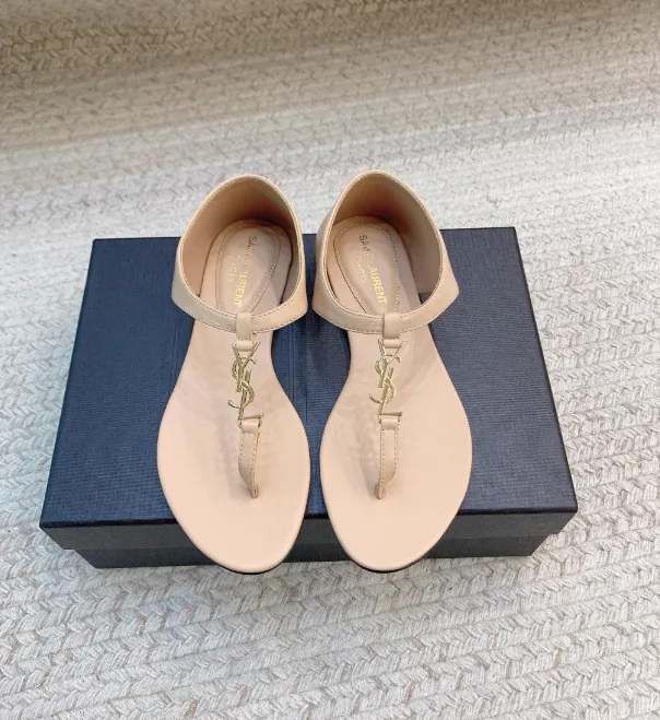 Women's Flat Sandal Slides — QC