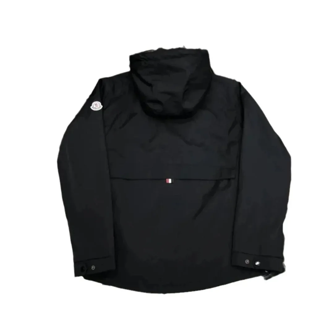 Streetwear Jacket — QC
