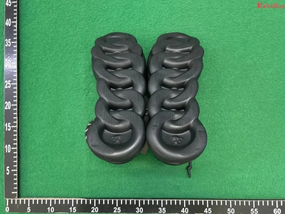 Versace Chain Reaction Grey — photo 12