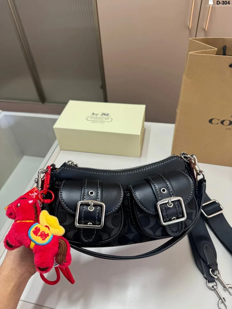 Coach Ashton Bucket Bag — Zdjęcie 12