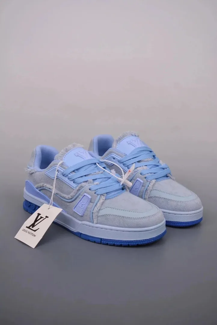 Louis Vuitton LV Trainer Maxi White Low-Tops — Photo 9