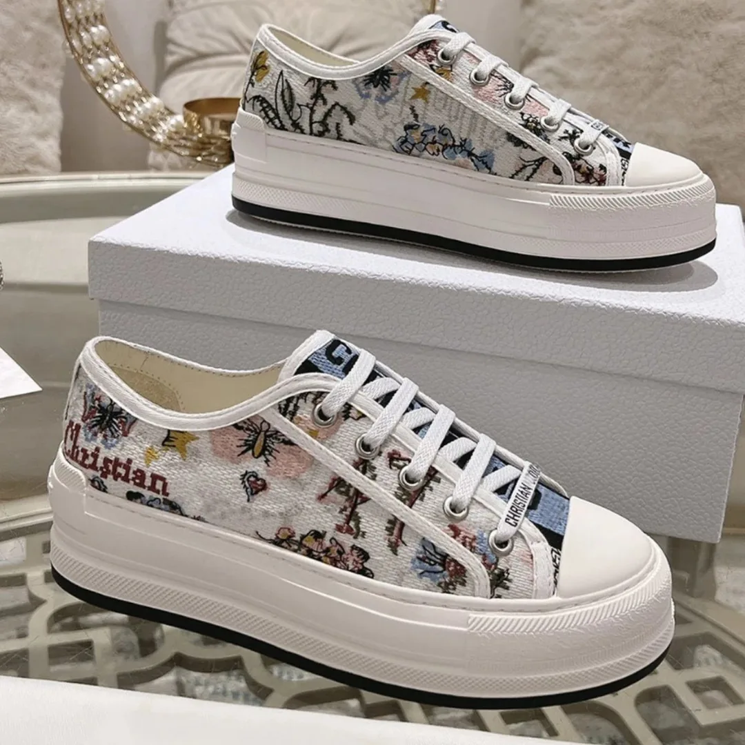 Dior Walk'n'Dior Walk'n' Oblique Velcro Sneakers — Photo 3