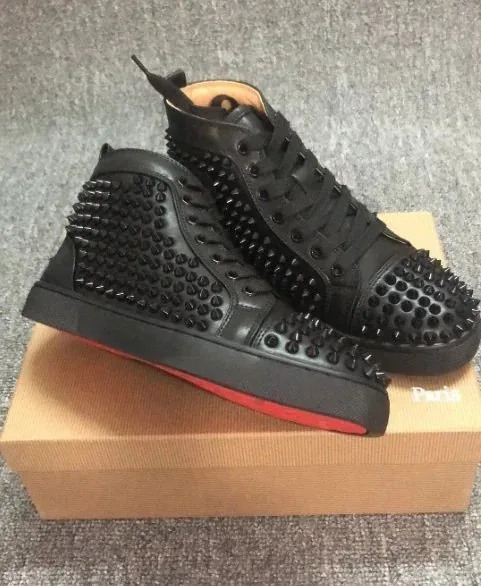 Christian Louboutin Louis Junior Spikes Studded Red Sneakers — Photo 3