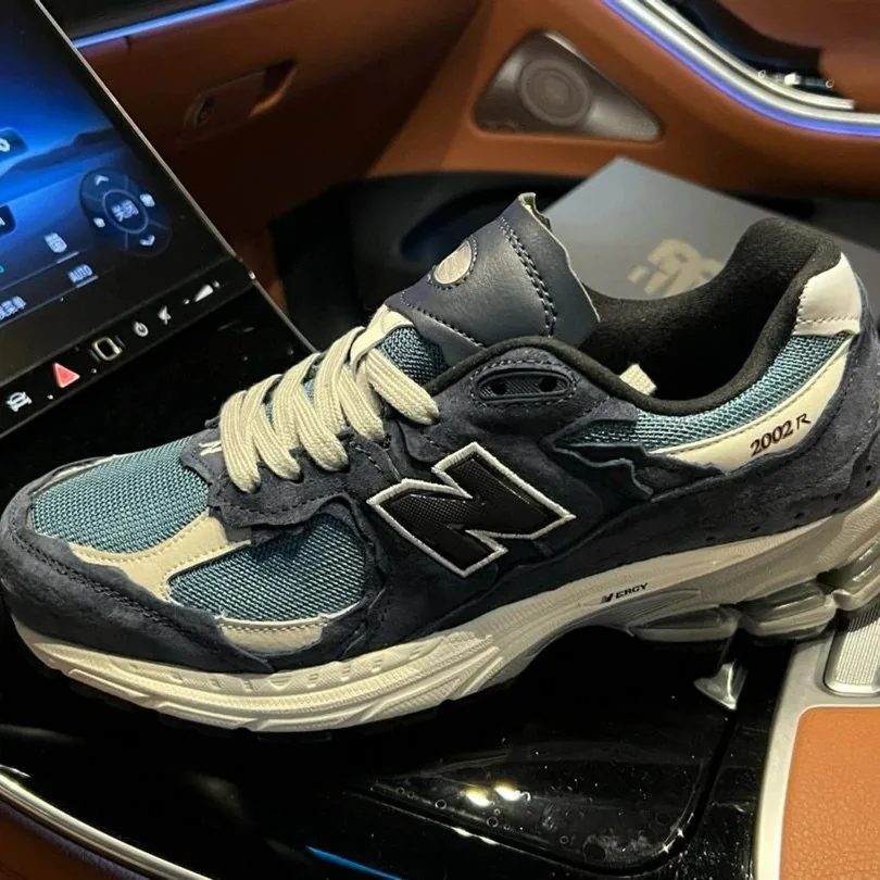 New Balance 2002R Deconstructed Runners — QC