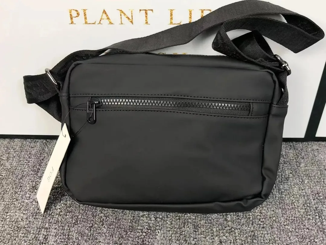 Fear of God Essentials Crossbody Shoulder Bag Collection — QC