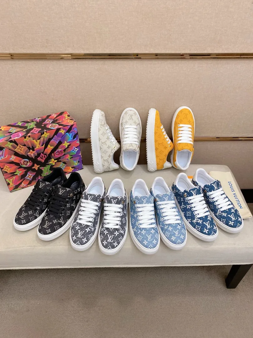 Louis Vuitton Daily Wear Low-Top Sneakers