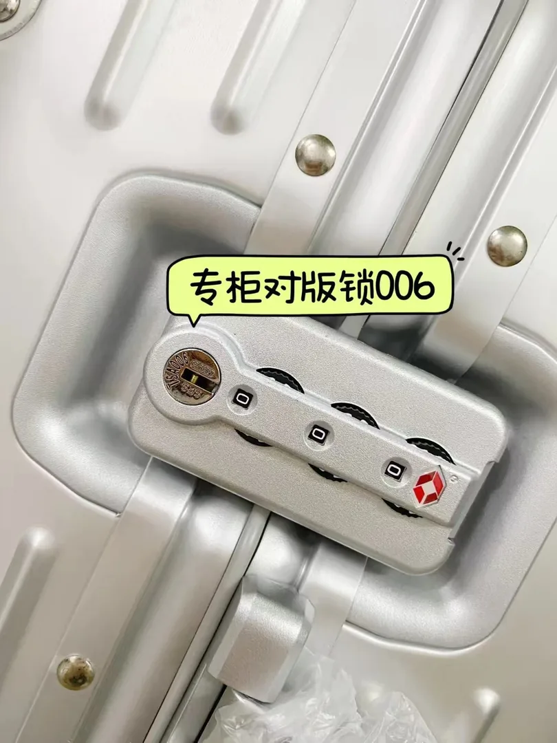 Rimowa Check In Suitcase — photo 10