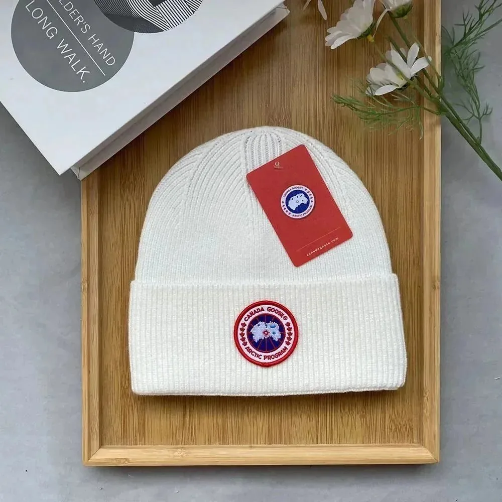Prada Triangle Logo Knit Beanie — QC