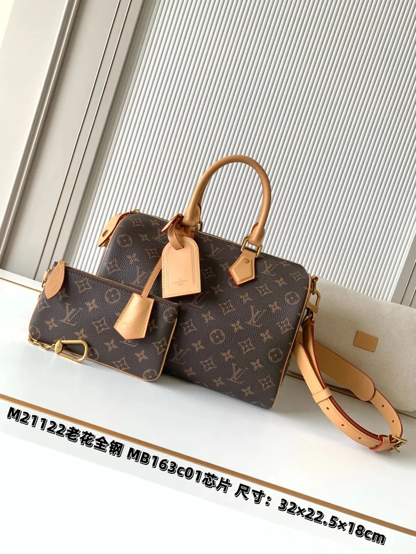 Louis Vuitton Speedy Bandouliere 30 Bag