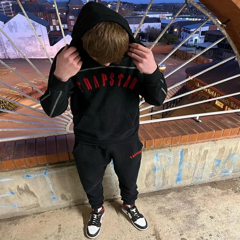 Trapstar Gradient Camo Embroidered Hoodie Set — Photo 2