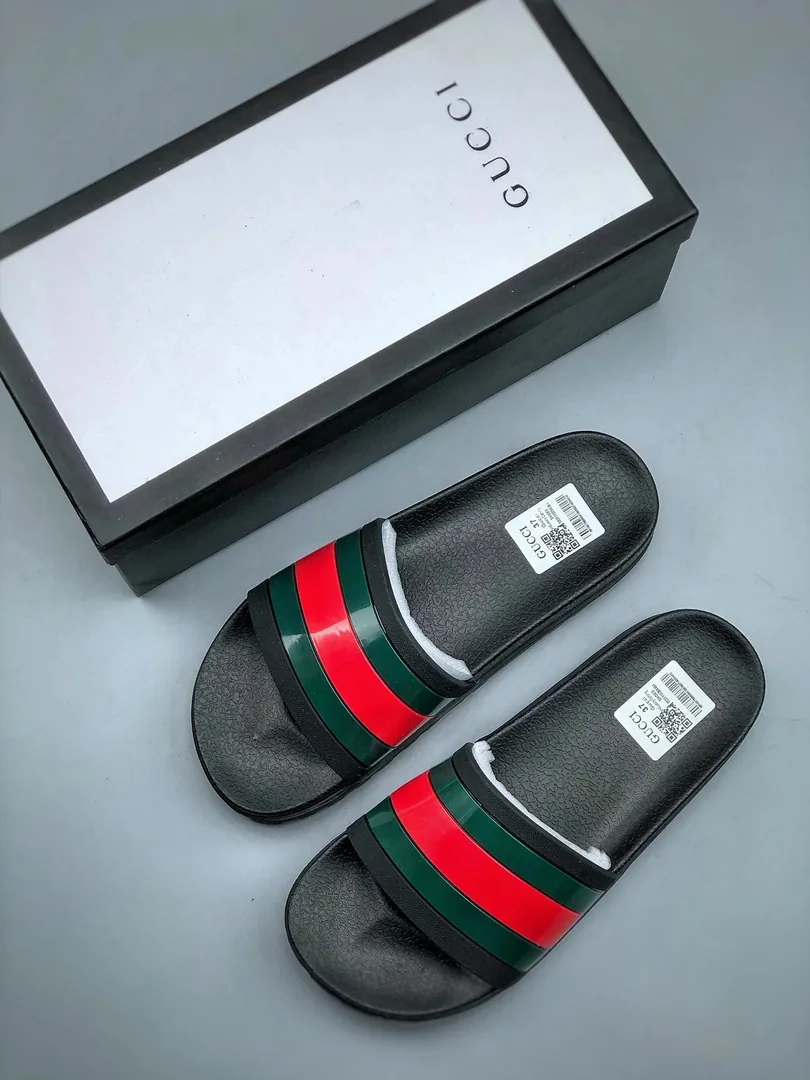 Rubber Web Lug Sole Slides — QC