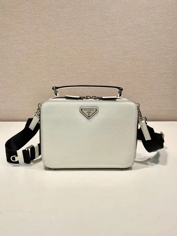 Prada Leather Bag — Zdjęcie 15
