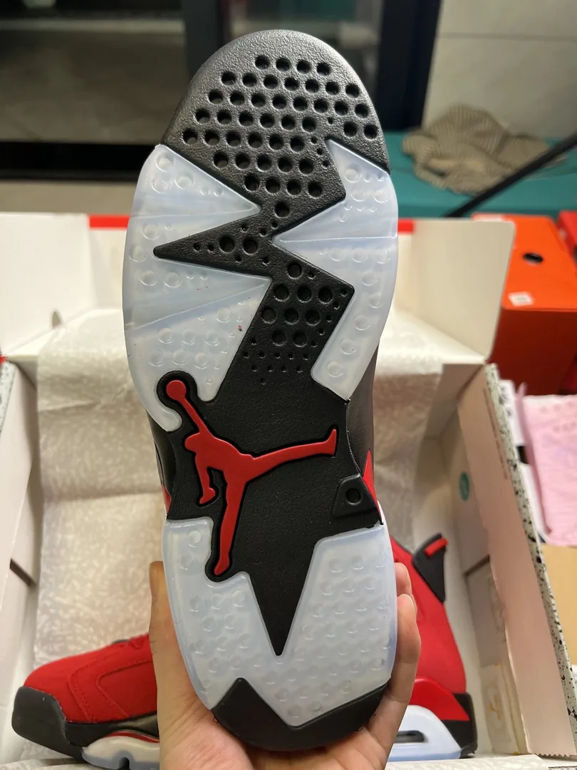 Air Jordan 6 OG Red — QC
