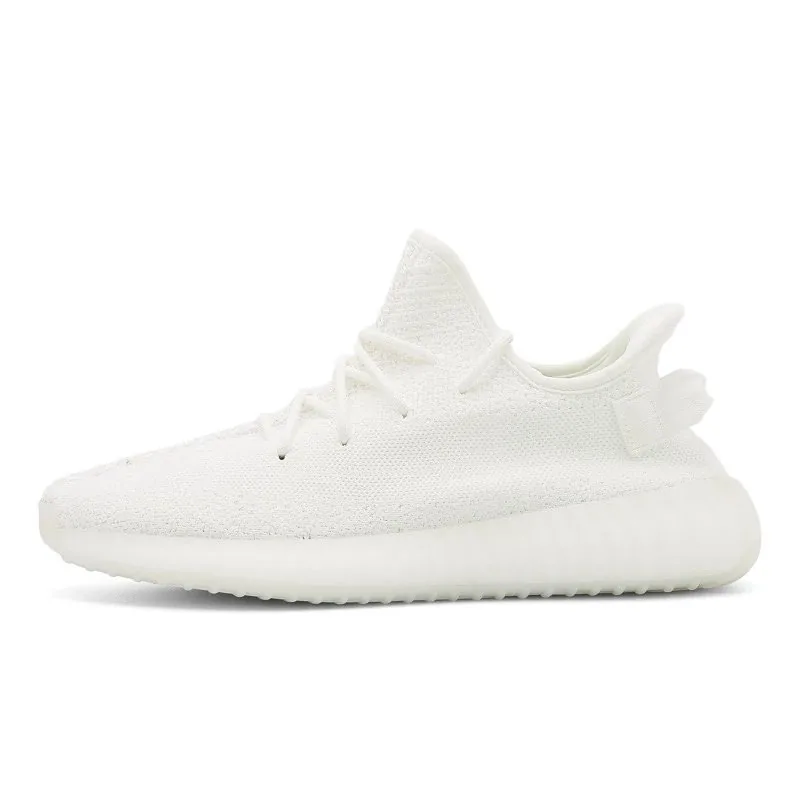 Yeezy 350 V2 Trainers — Photo 2