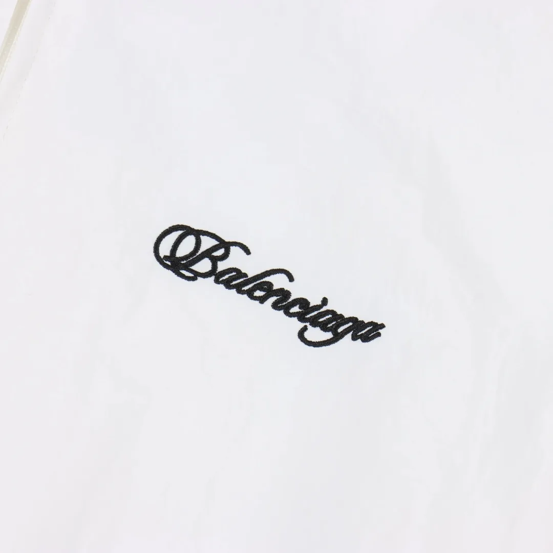 Script Signature Embroidered Tracksuit Set — photo 6