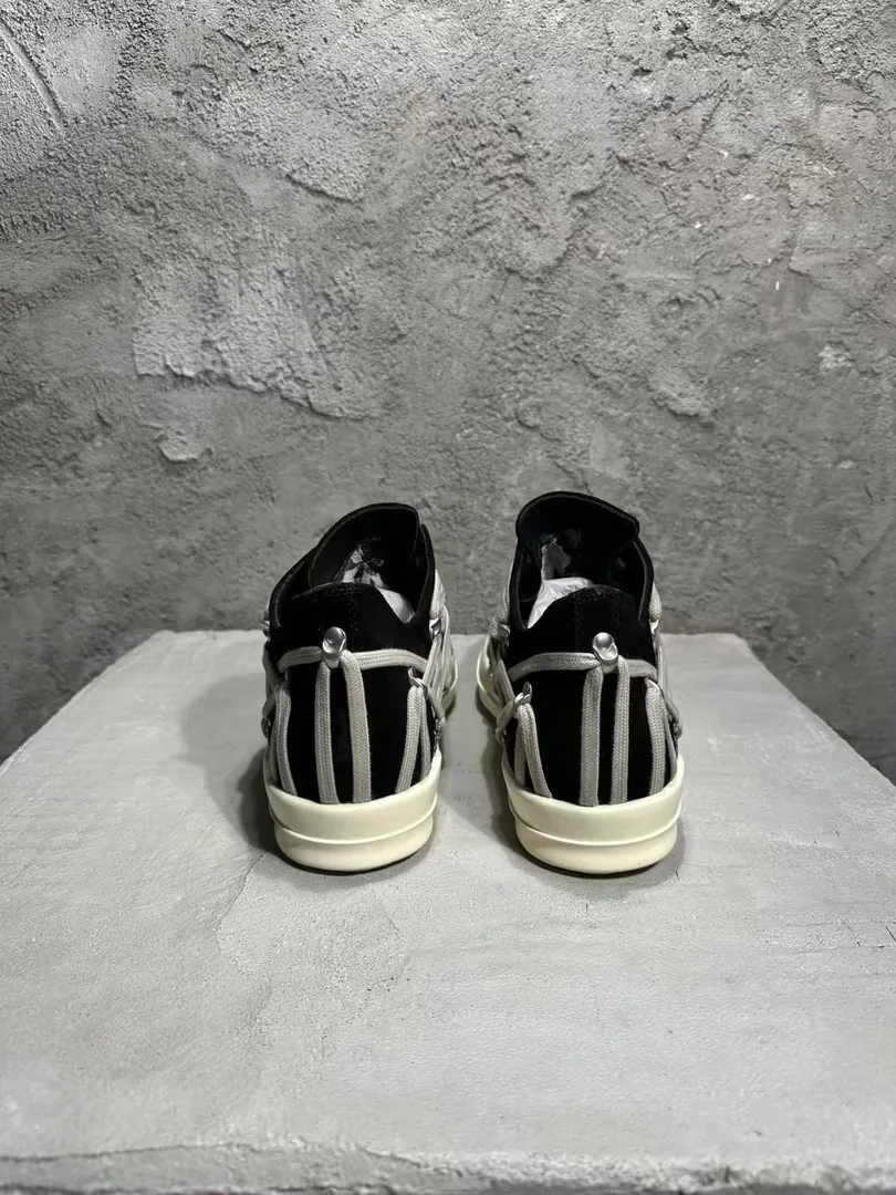 Rick Owens Low-Top Court Sneakers — QC
