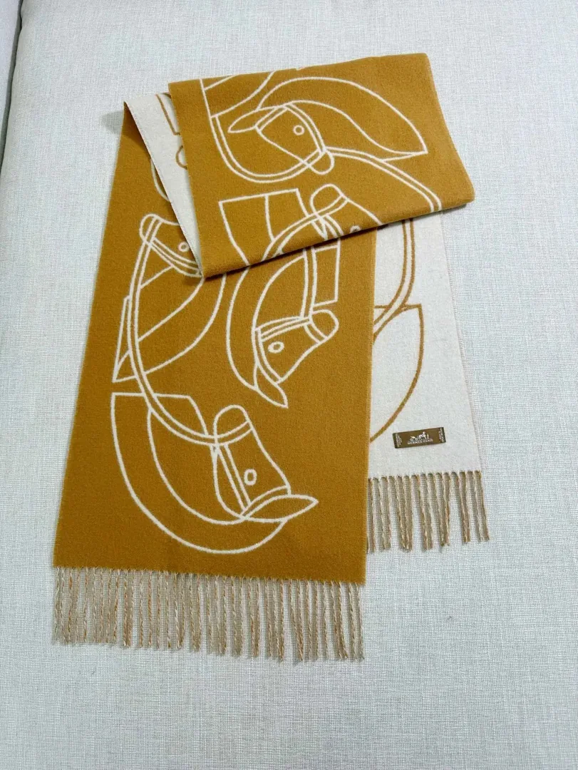 Equestrian Interlock Cashmere Scarf