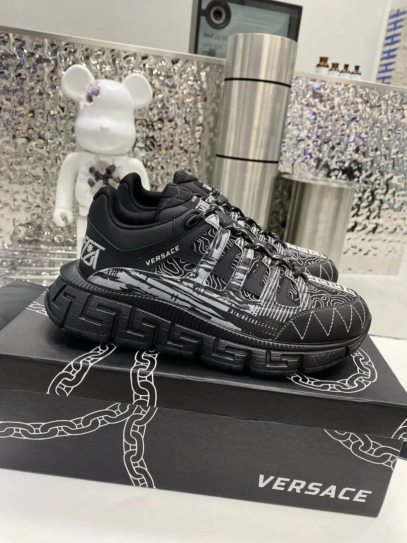 Versace Trigreca Beige Hand-Painted Color-Block Dad Shoes — photo 9