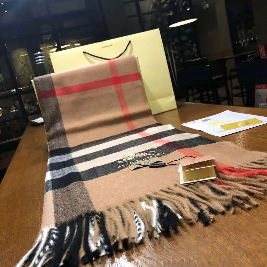 Heart Plaid Cashmere Scarf