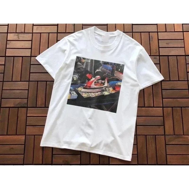 Supreme T-Shirt — photo 7