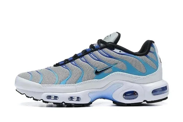 Nike Air Max Plus TN — Photo 11