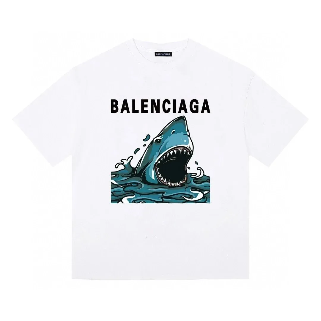 Retro Shark Print Crewneck T-Shirt — Photo 4