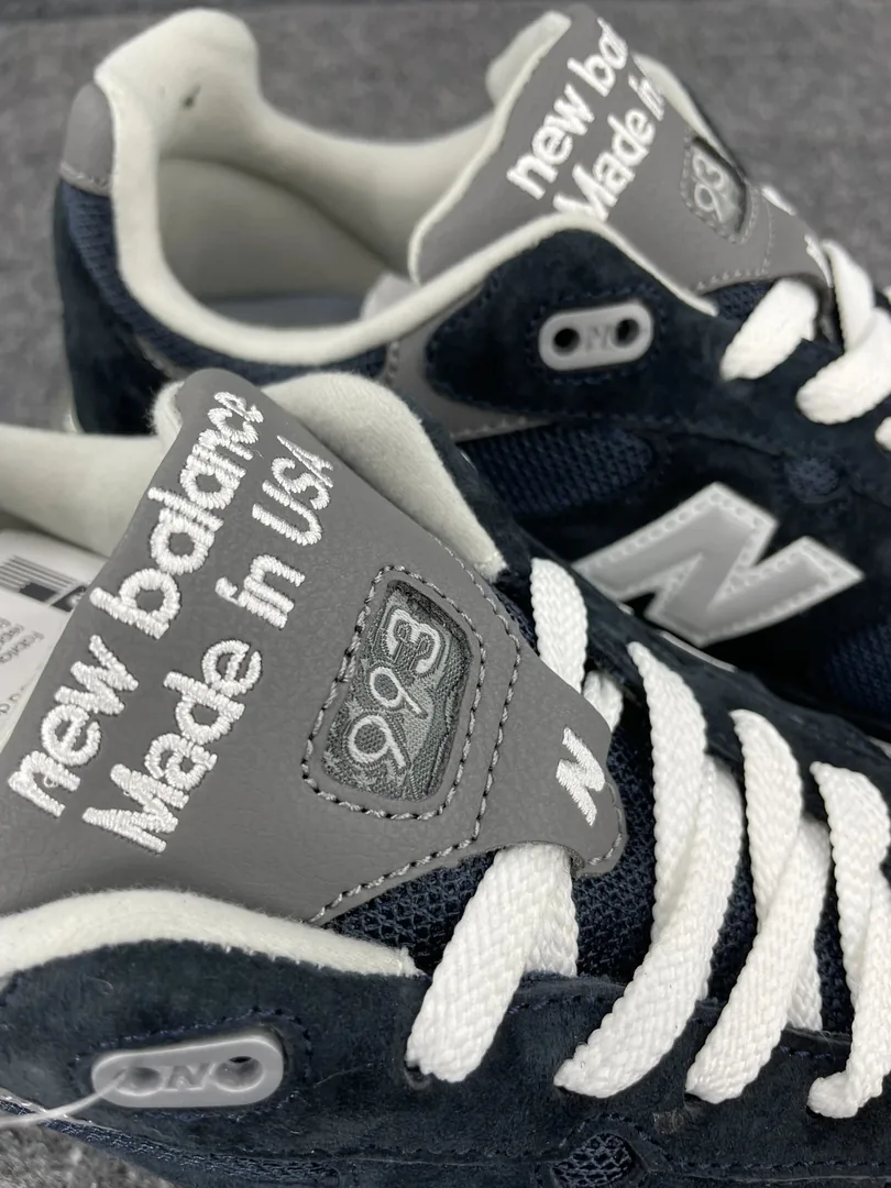 New Balance 993 Brown Beige — Photo 14