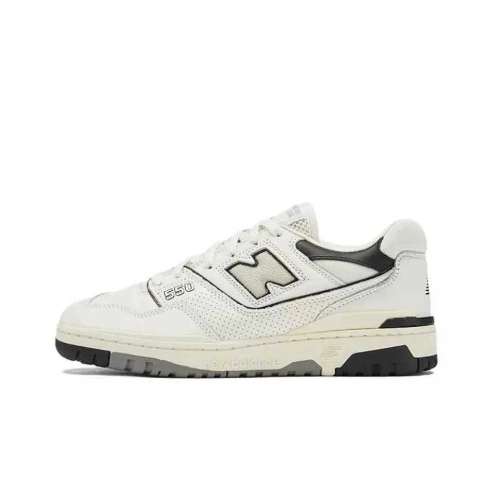 New Balance 550 Trainers — Photo 2