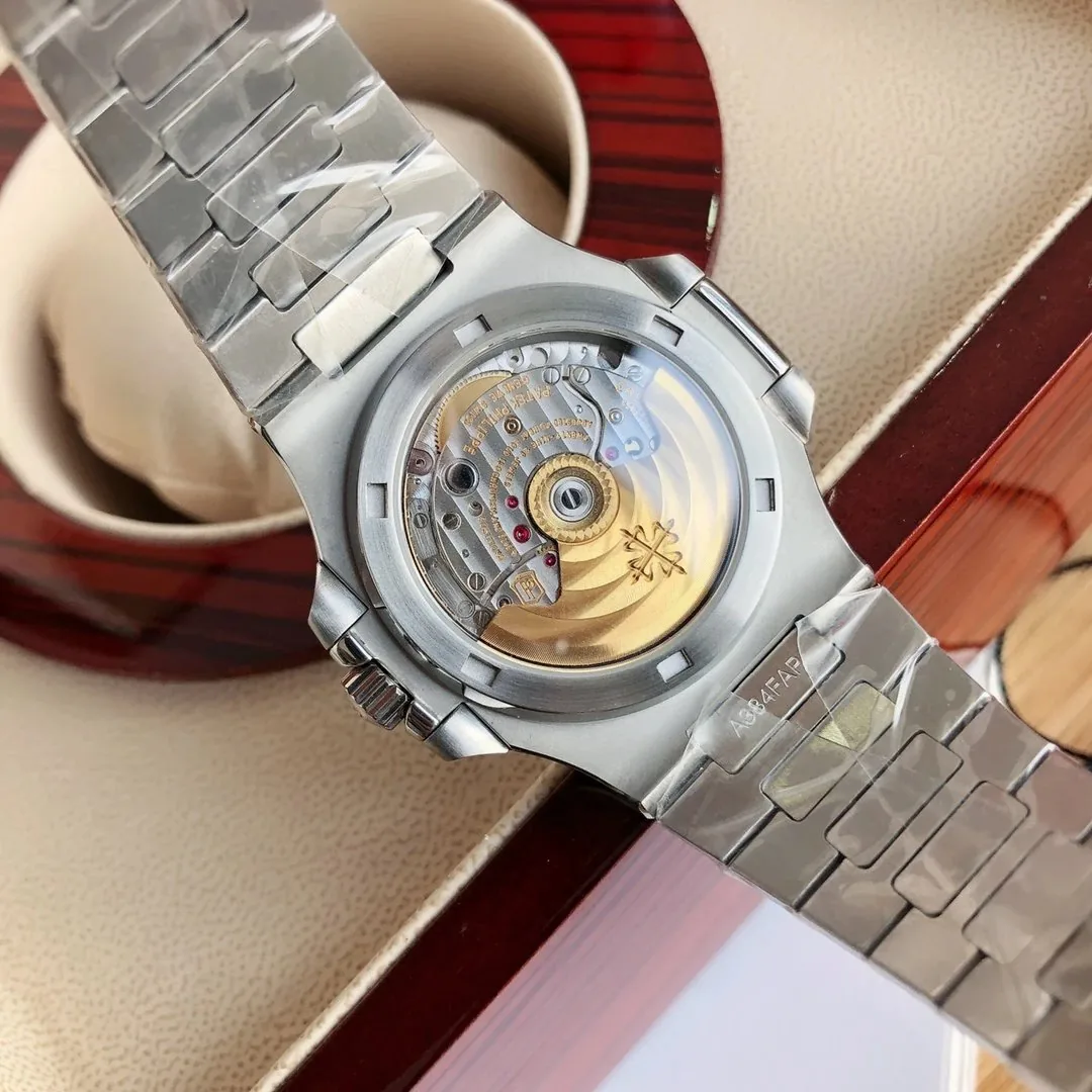 Patek Philippe Watch — Photo 8