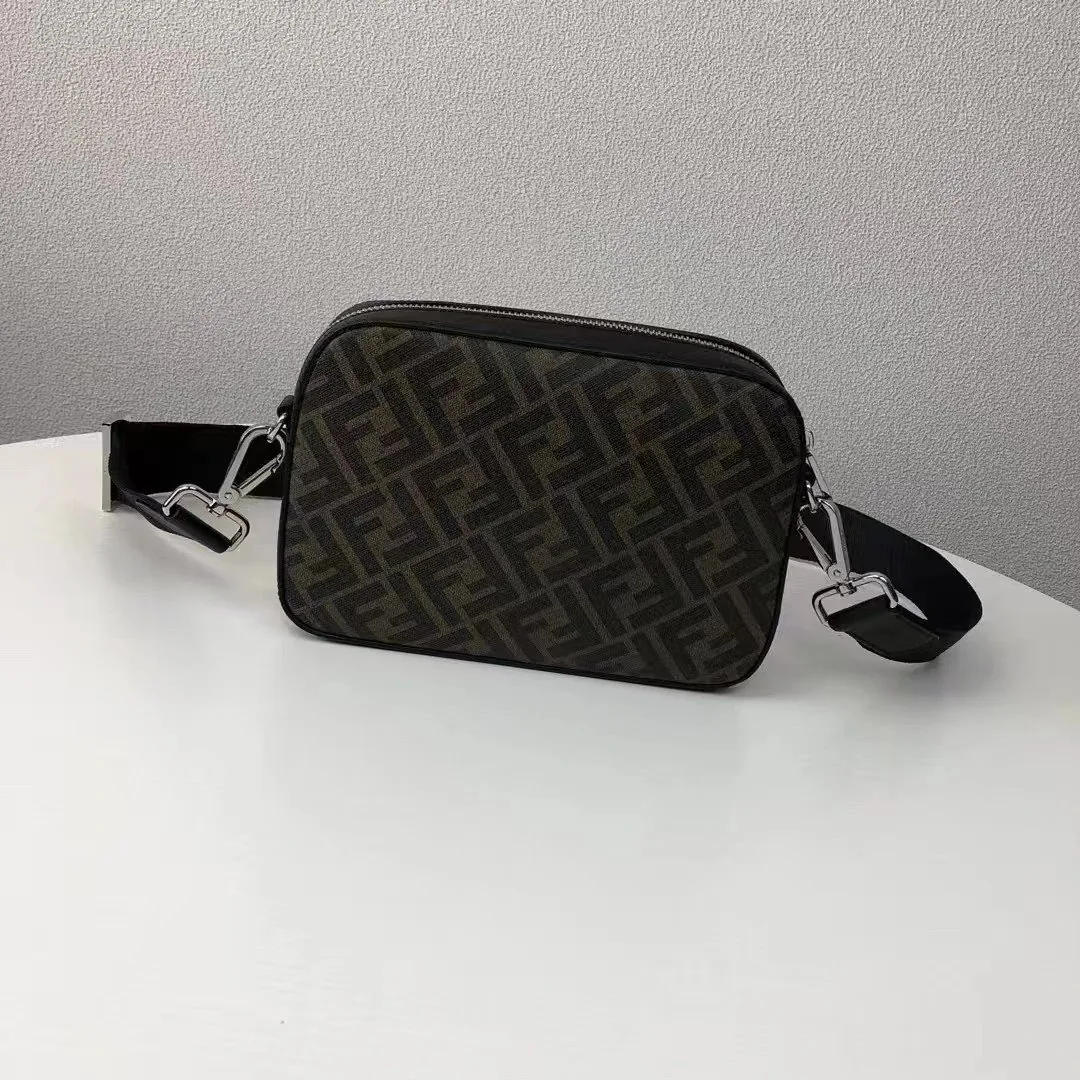 Fendi Leather Handbag — photo 3