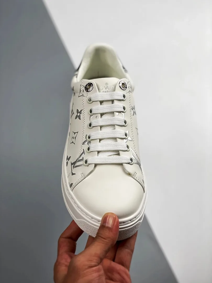 Louis Vuitton Time Out White Black Spring Low-Tops — photo 12