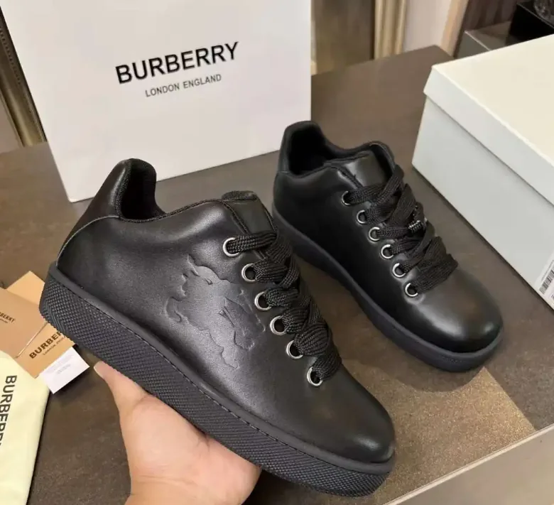 Burberry Vintage Check Sneaker White Athletic Sneakers — Photo 8