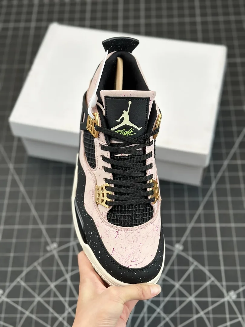 Pink Air Jordan 4 Sneakers — Photo 9