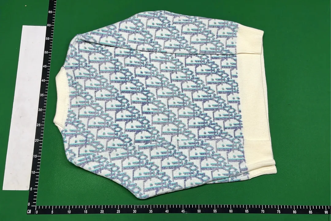 Sweater Collection — Photo 4