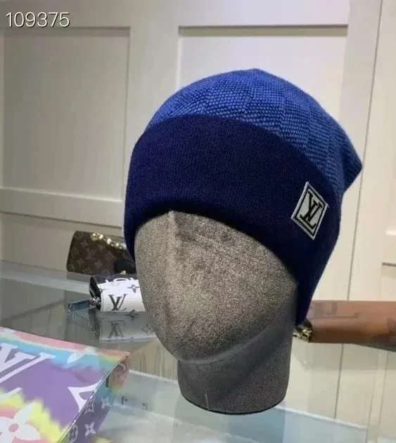 Knit Beanie — Photo 8