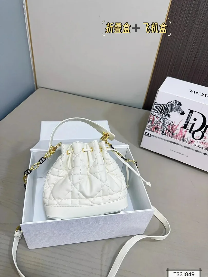 Dior Journey Leather Hobo Bag — photo 12