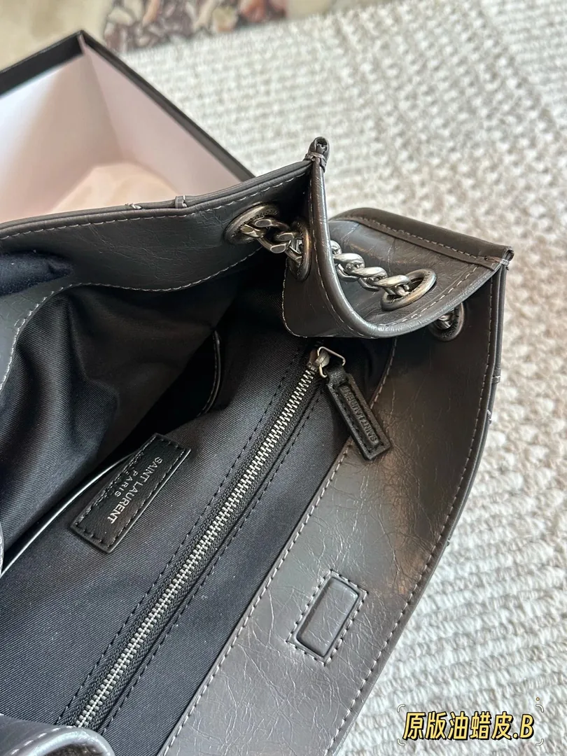 Saint Laurent Niki Shopping Tote Bag — QC