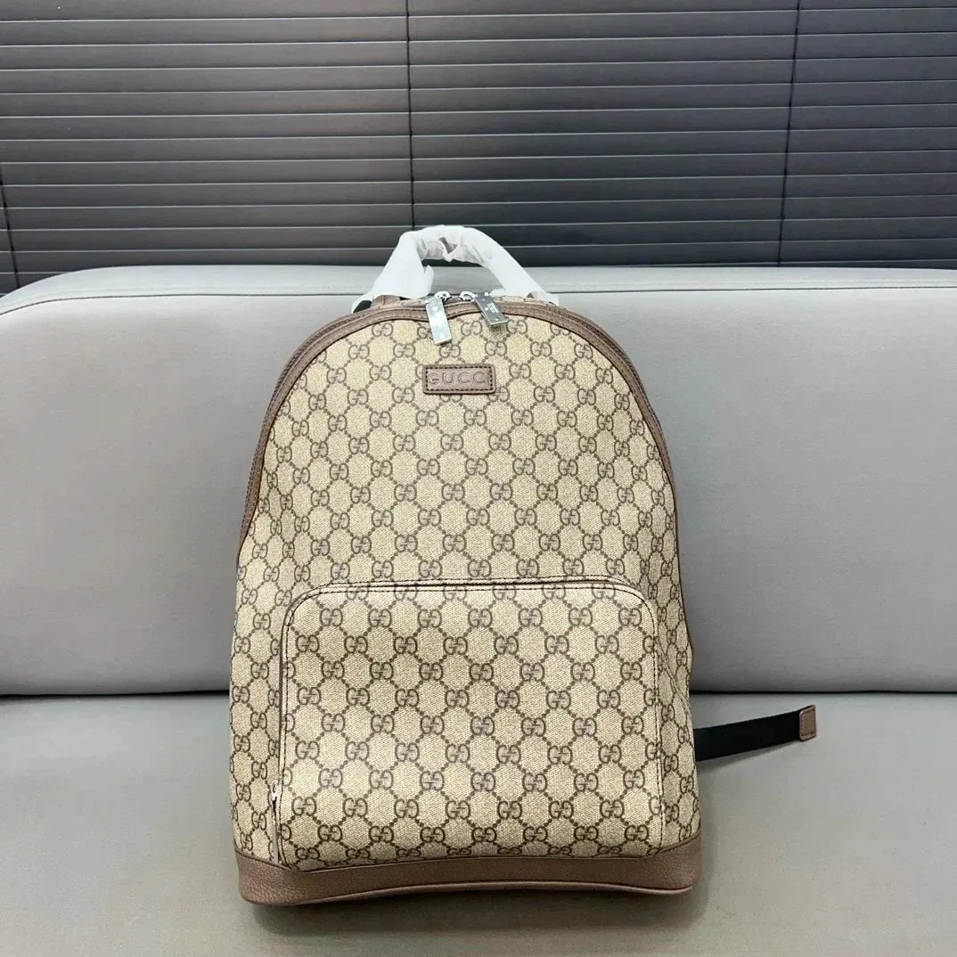 Backpack — Photo 5