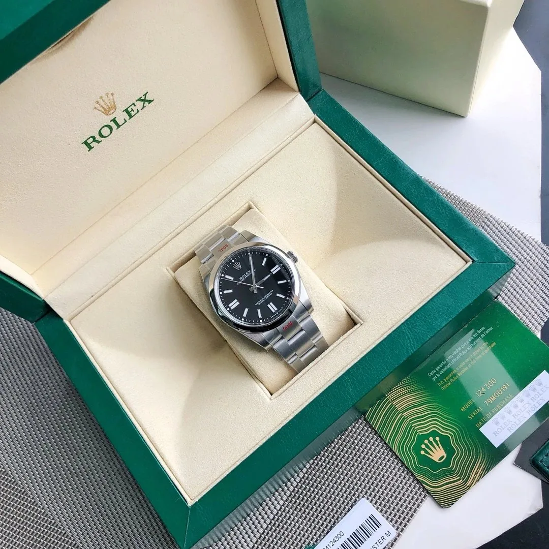 Rolex Oyster Perpetual Watch — photo 2