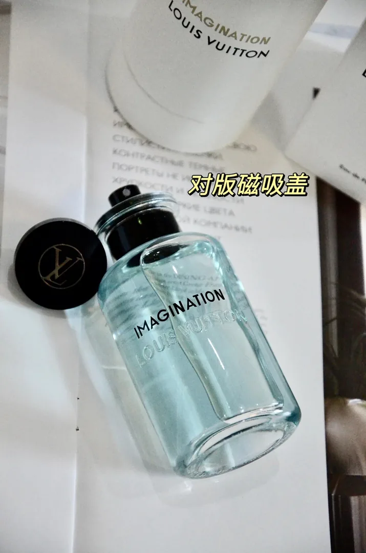 Signature Eau De Parfum — Photo 15