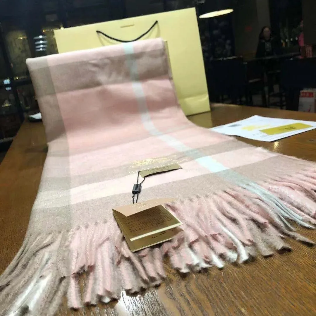 Heart Plaid Cashmere Scarf — photo 4