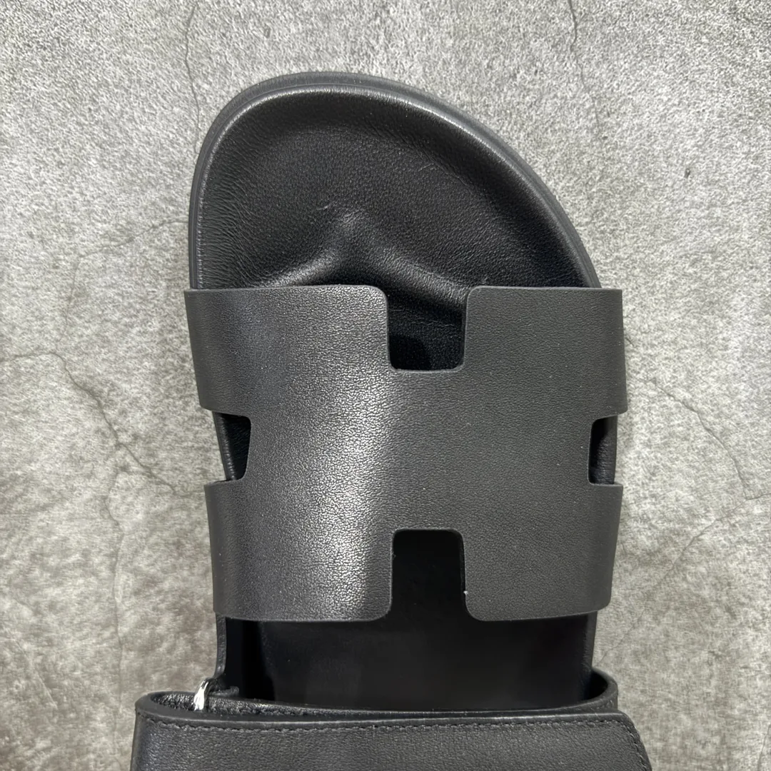 Chypre Couple Sandals — QC