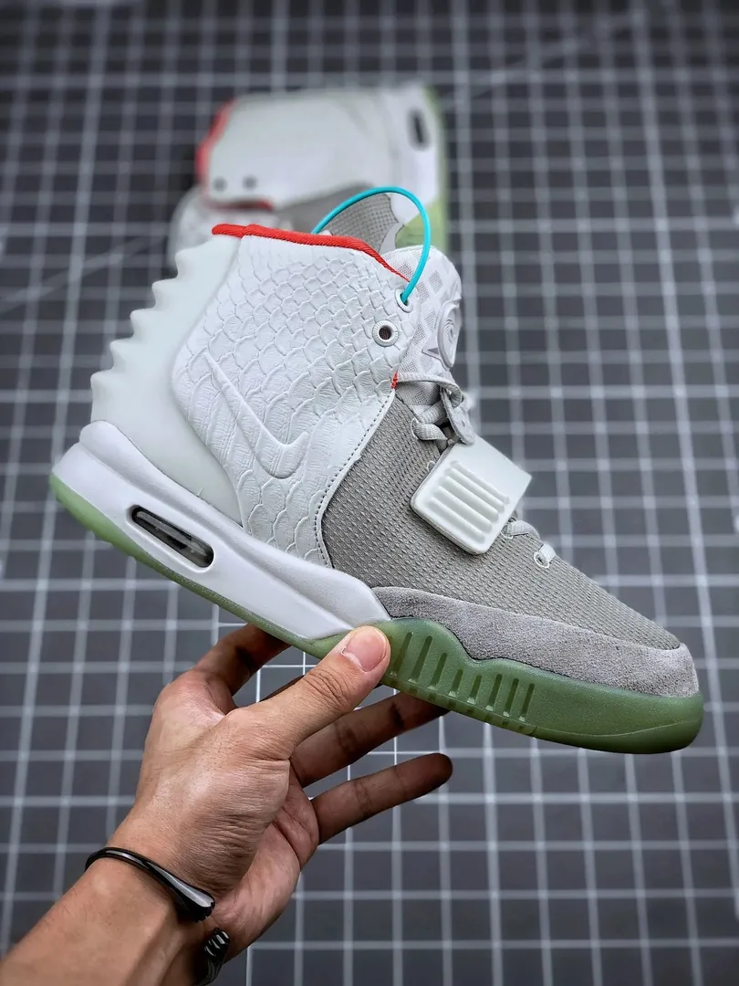 Nike Air Yeezy 1 NRG Low-Top Sneakers — photo 6