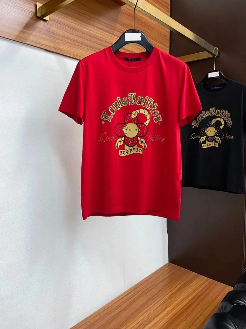 Burberry Short-Sleeve T-Shirt — photo 8