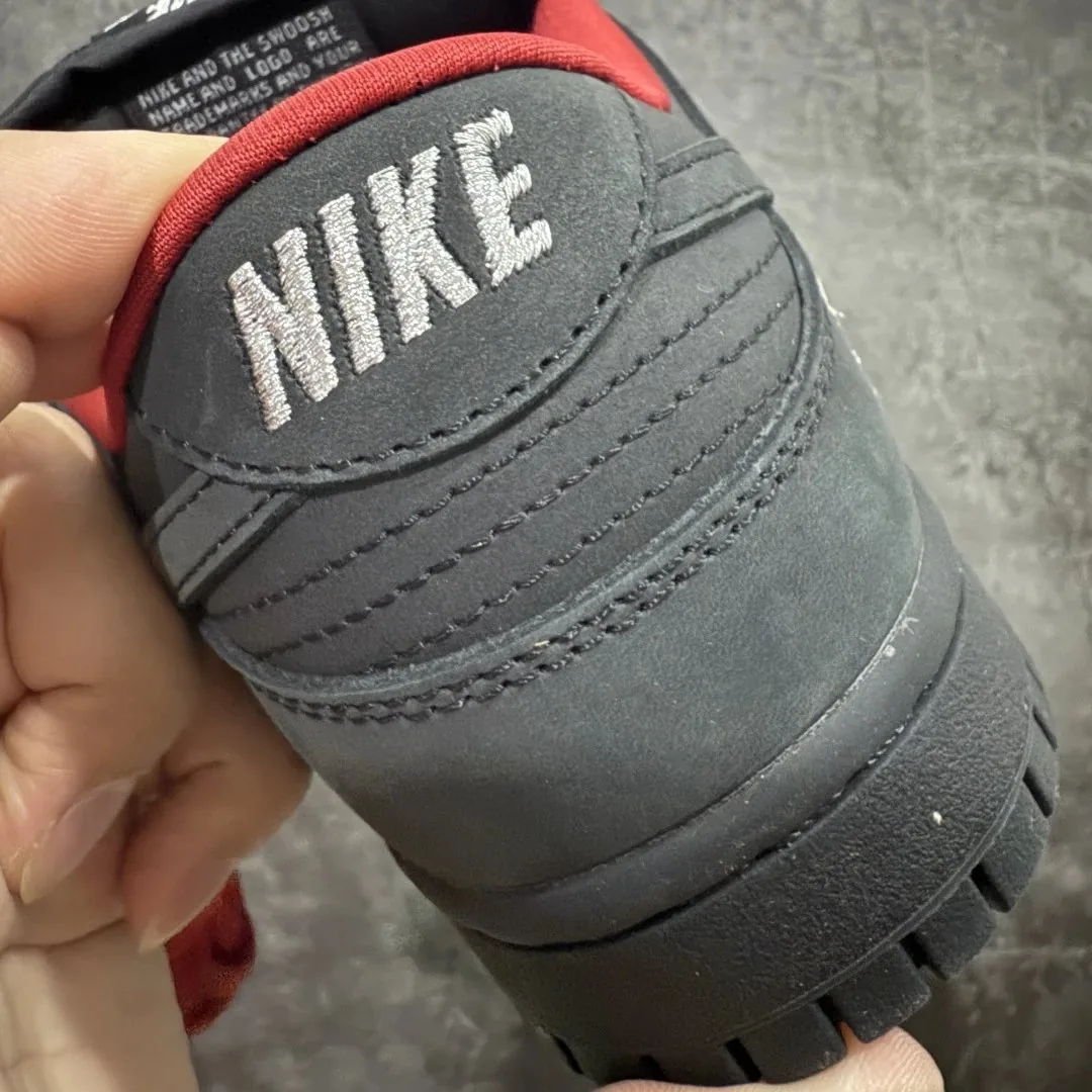 Nike Dunk Low White Supreme Sneakers — photo 7