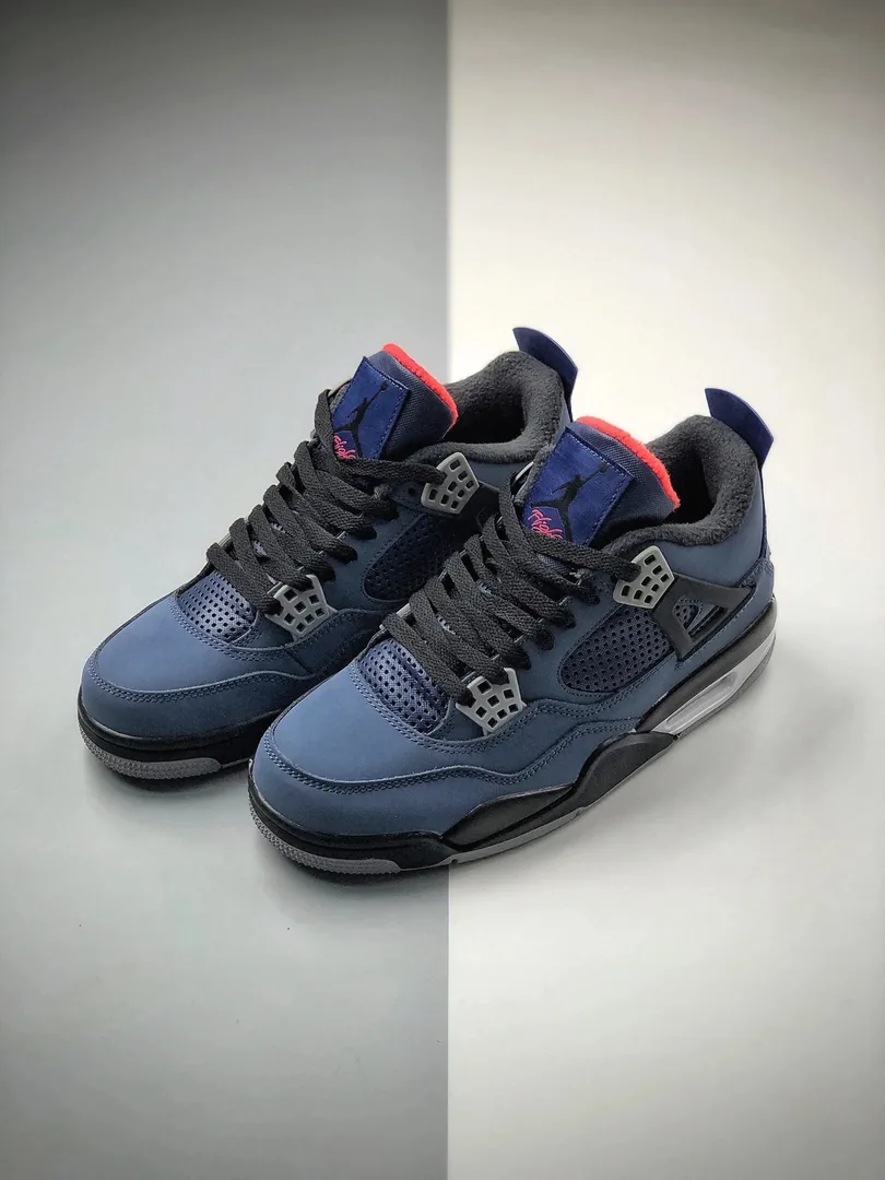 Air Jordan 4 WNTR Loyal Blue — Photo 9