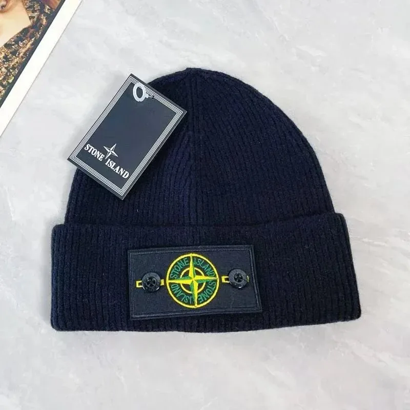 Stone Island Compass Badge Bucket Hat — QC
