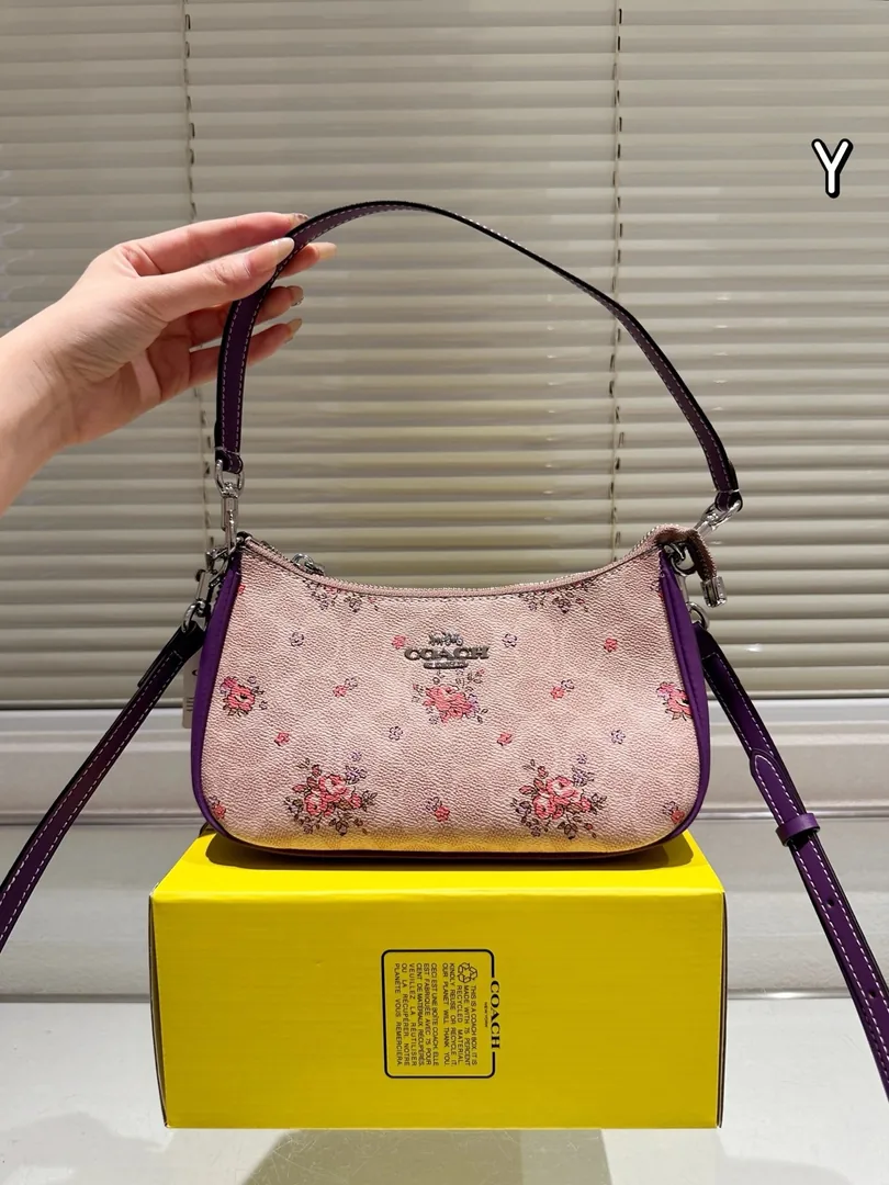 Coach Teri Shoulder Bag