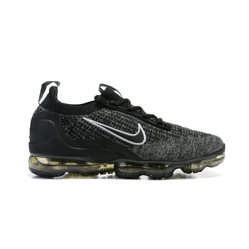 Nike VaporMax Black Flyknit 2021 — photo 3